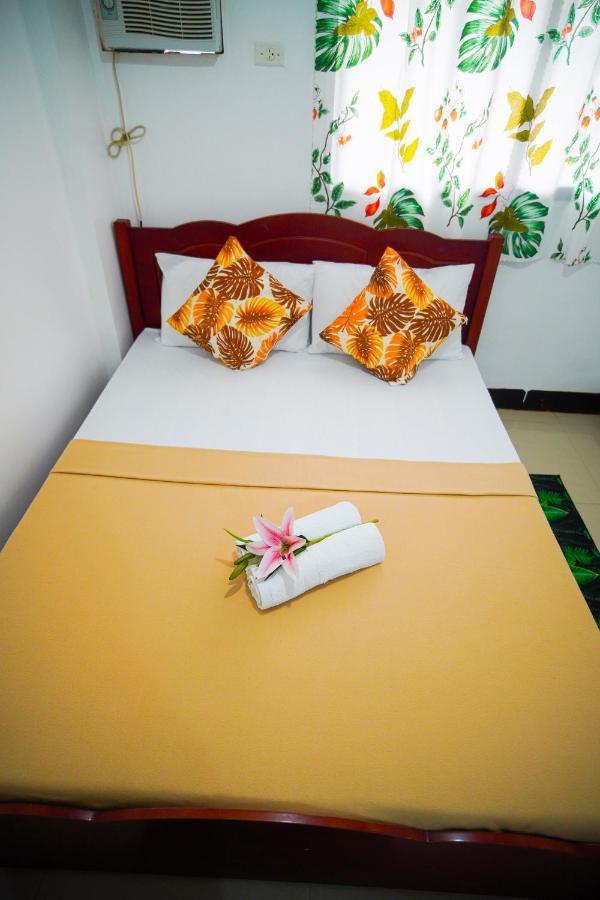 Amparo'S Tourist Inn - Coron Exteriér fotografie