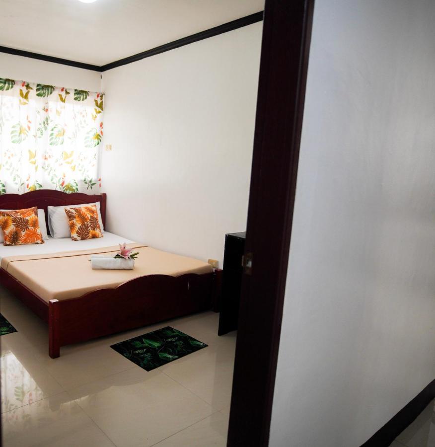 Amparo'S Tourist Inn - Coron Exteriér fotografie