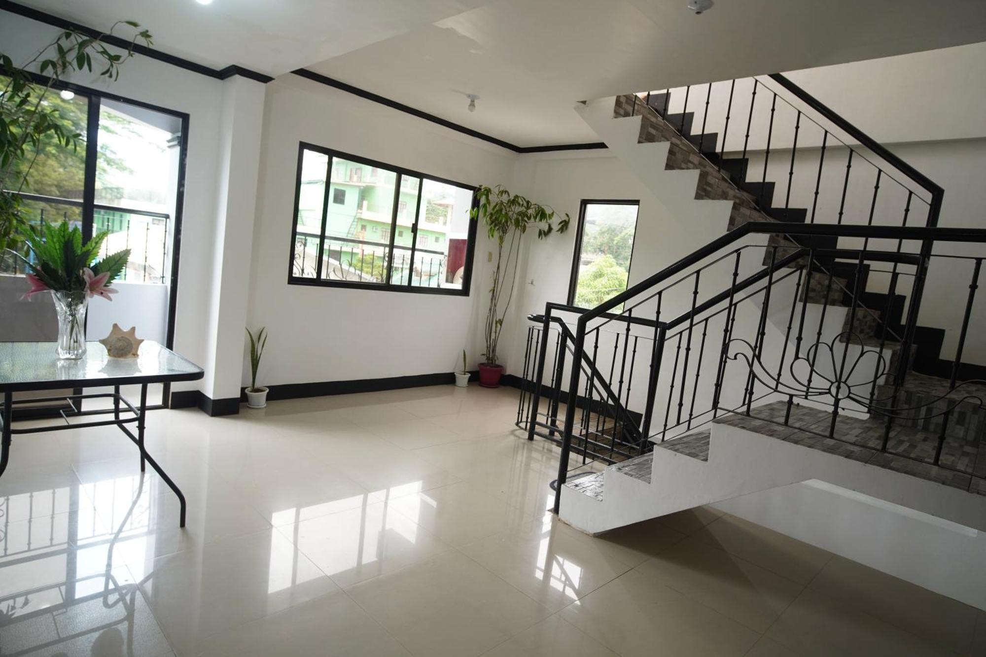 Amparo'S Tourist Inn - Coron Exteriér fotografie