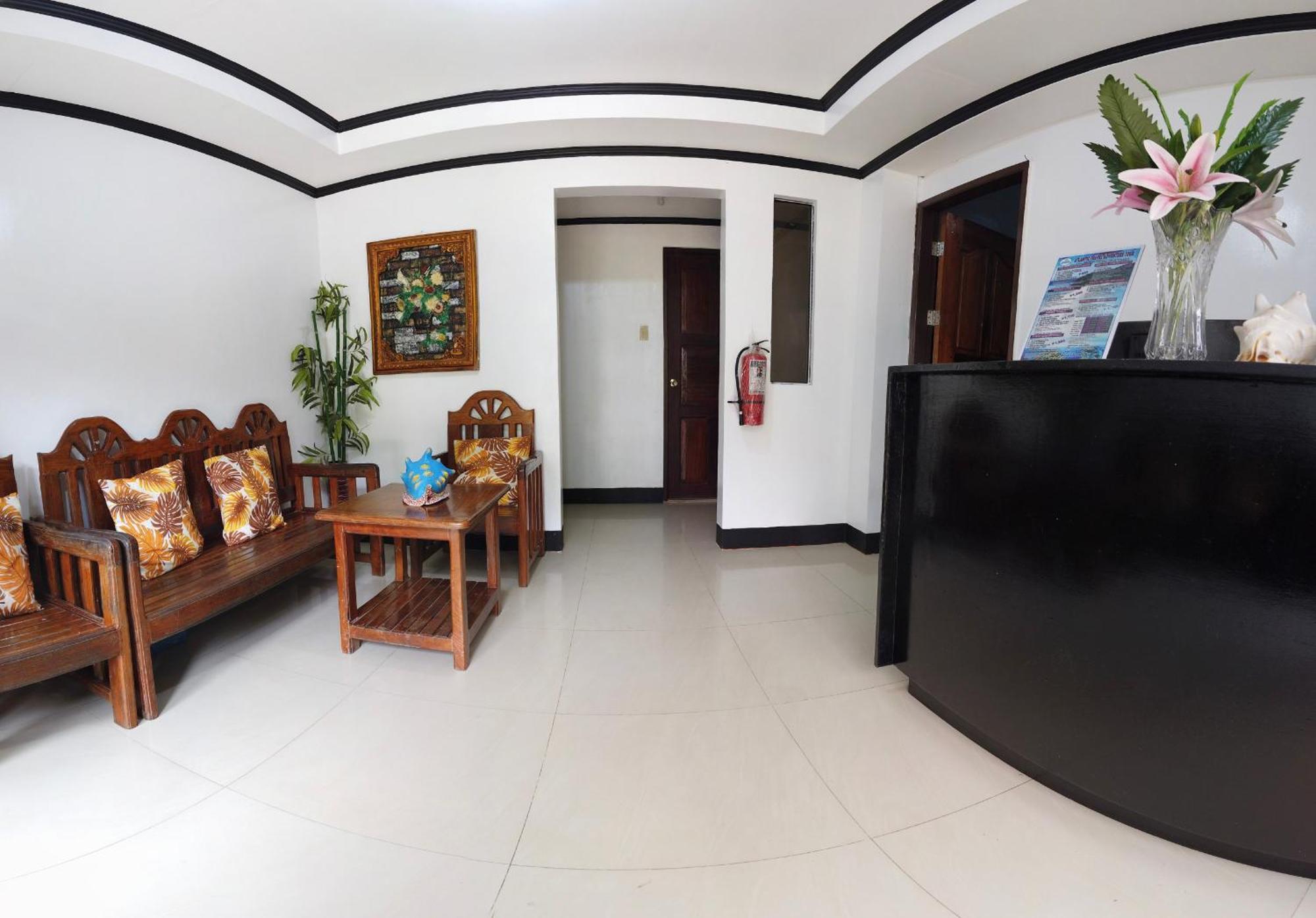 Amparo'S Tourist Inn - Coron Exteriér fotografie